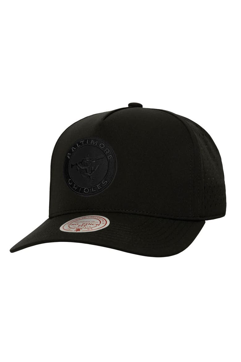 Men's Mitchell & Ness  Black Baltimore Orioles Perfect Icon Pro Pinch Snapback Hat, Main, color, Black