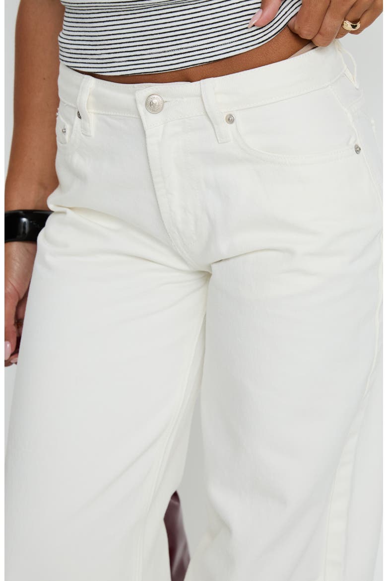 Darla Raw Hem Low Rise Straight Leg Jeans, Alternate, color, WHITE