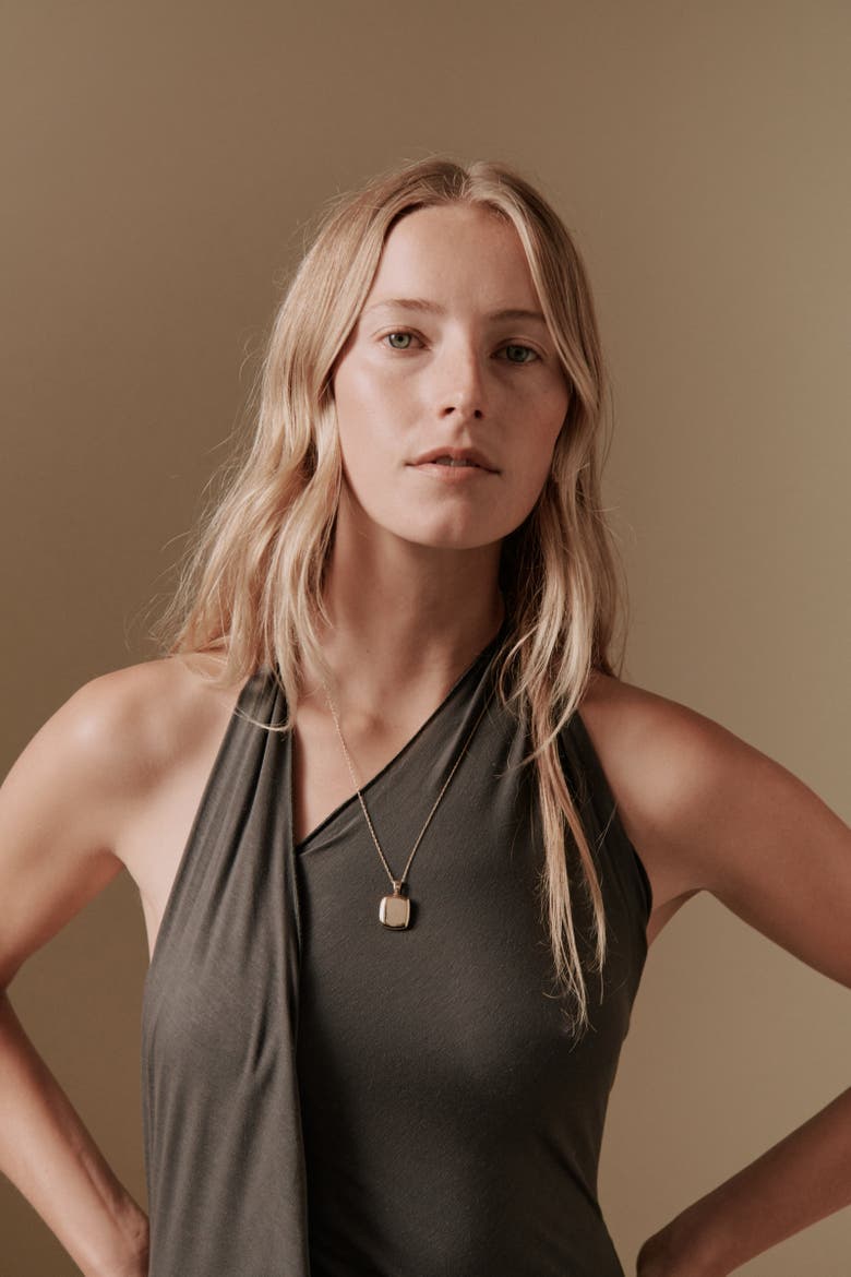 Toni Simple Locket, Alternate, color, 14K Recycled Gold Vermeil