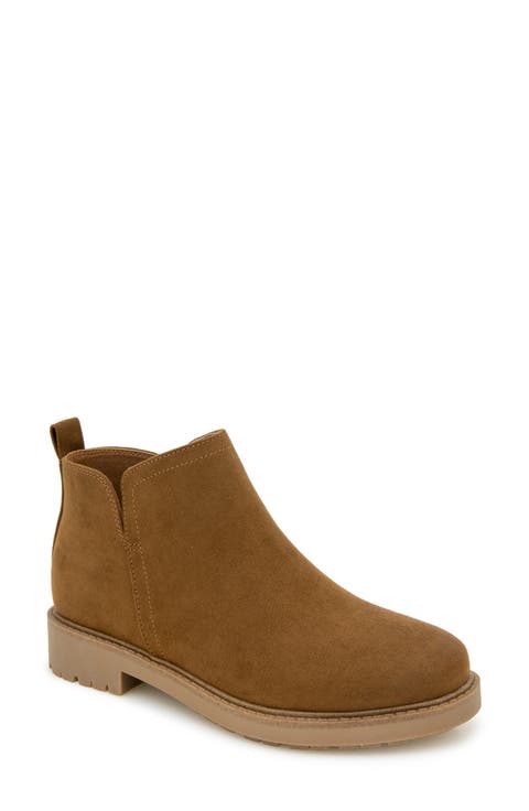 Selah Lug Sole Bootie (Women)