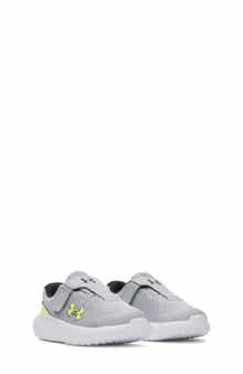 Under Armour Kids' Surge 4 Sneaker