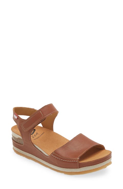 Platform Sandal (Women)