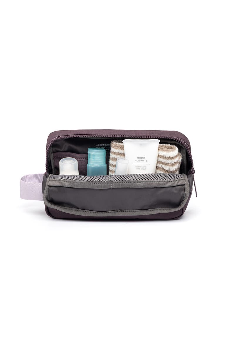 Lithe Neo Washbag, Alternate, color, WINE