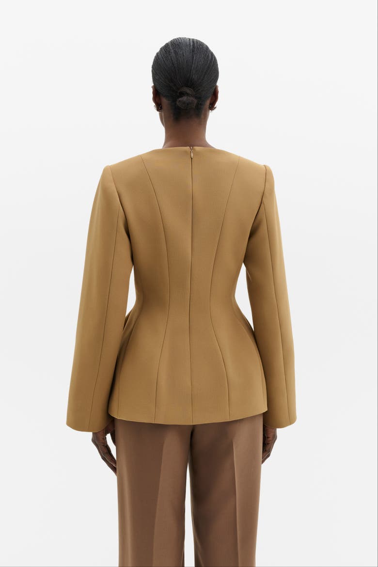 Ninni Cut-Out Shoulder Hourglass Top, Alternate, color, Camel