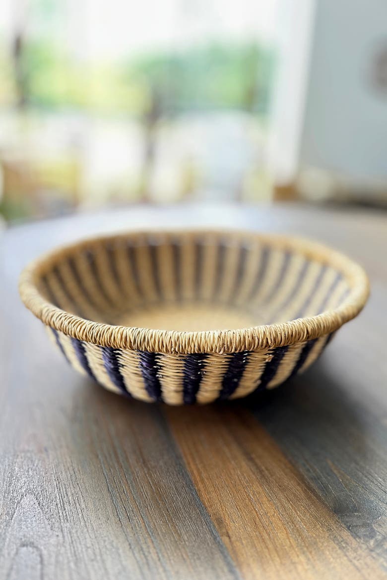 Handwoven Large Tray Basket, Alternate, color, Natural & Black