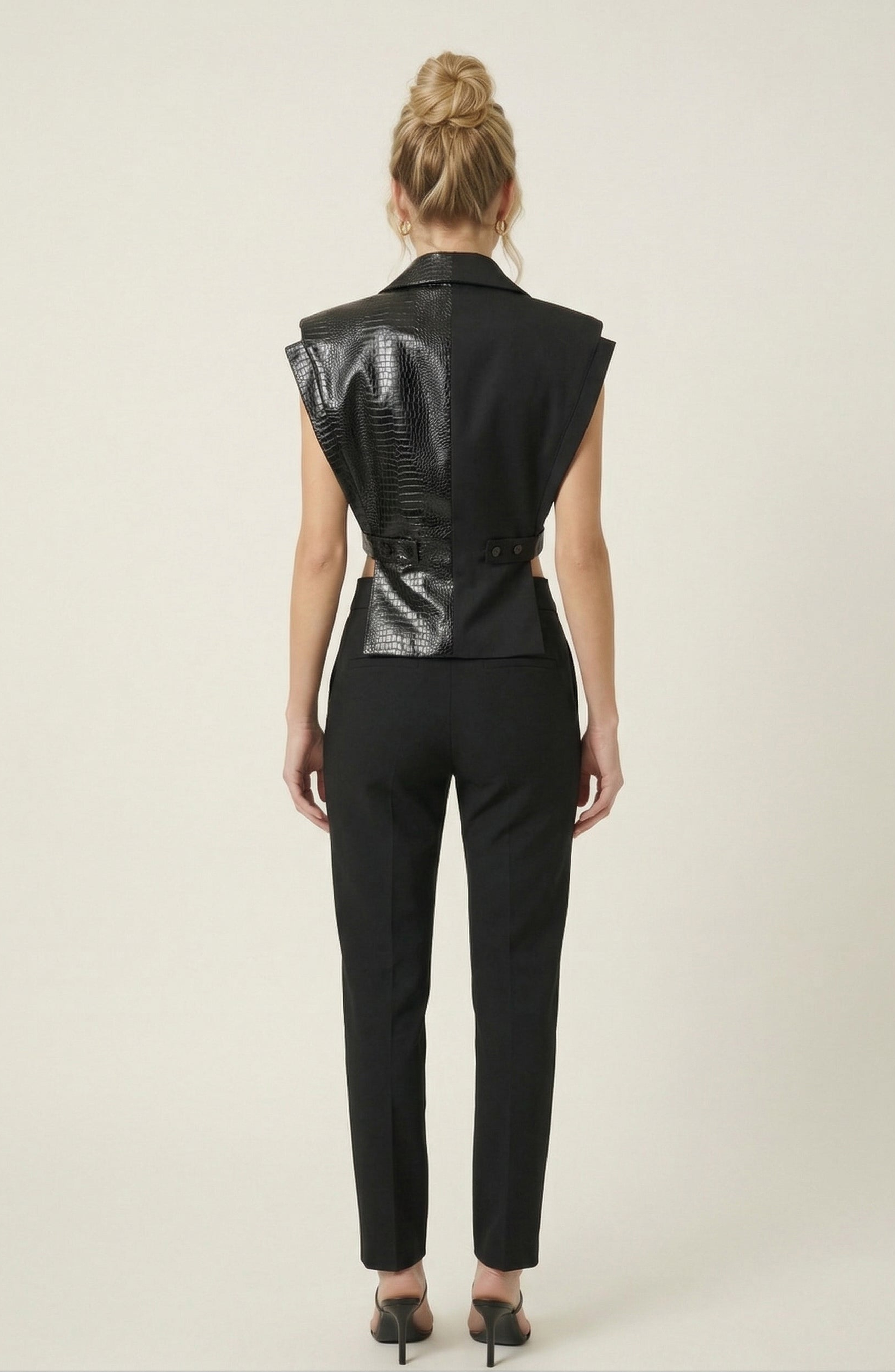 Modenaire Mixed Texture Sleeveless Embossed Blazer Top (Women) | Nordstrom