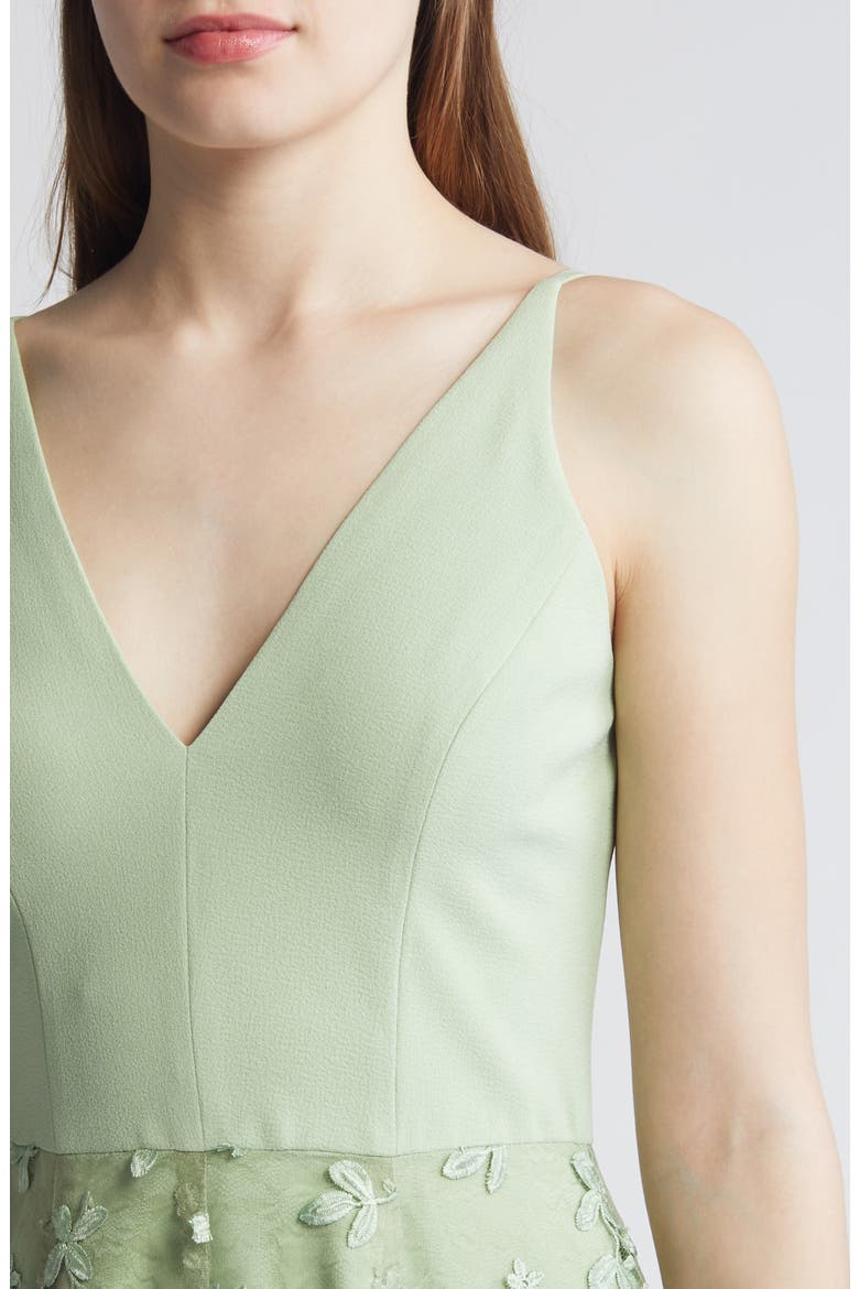 Darleen V-Neck Embroidered Mesh Cocktail Dress, Alternate, color, SAGE