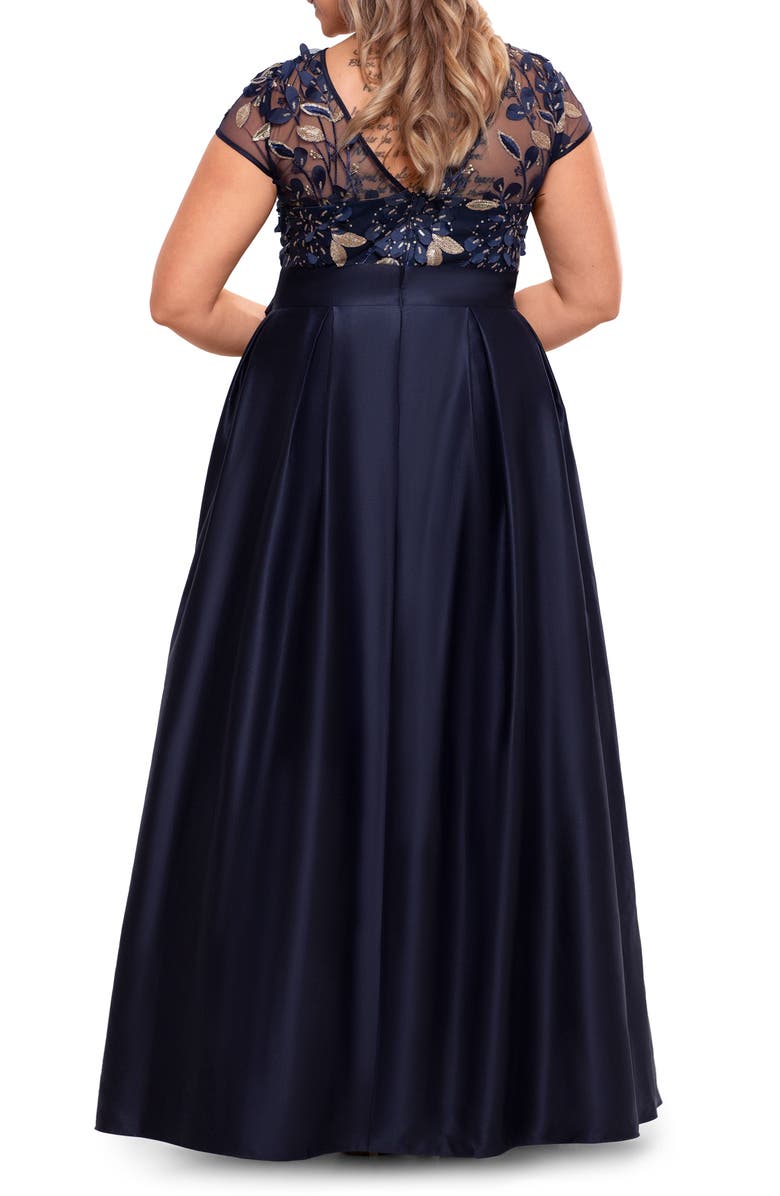 Xscape Evenings Xscape Metallic Floral Embroidery Cap Sleeve Ballgown, Alternate, color, 