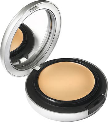 Studio Fix Tech Cream-to-Powder Foundation