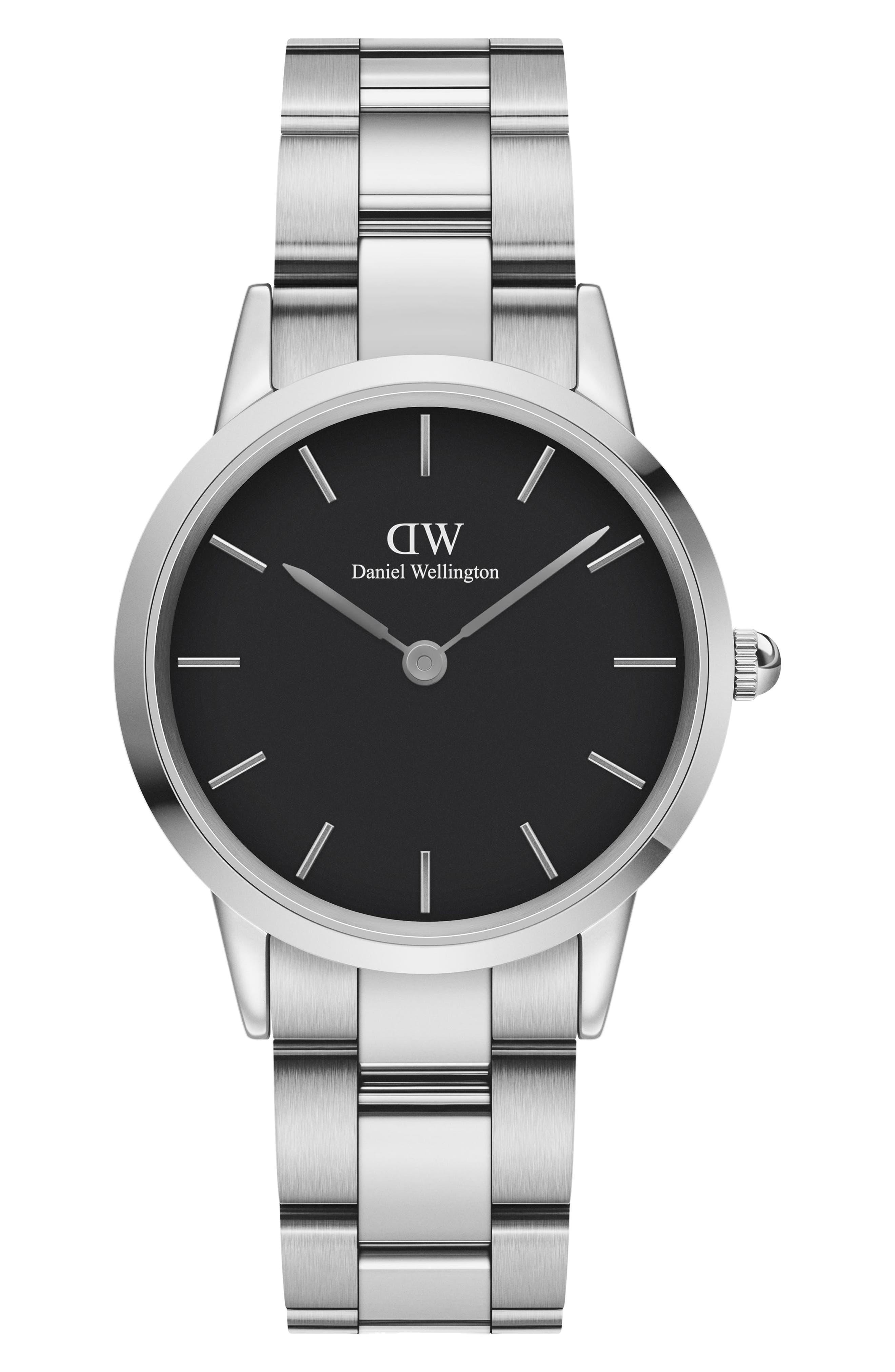 selected BLACK/ SILVER