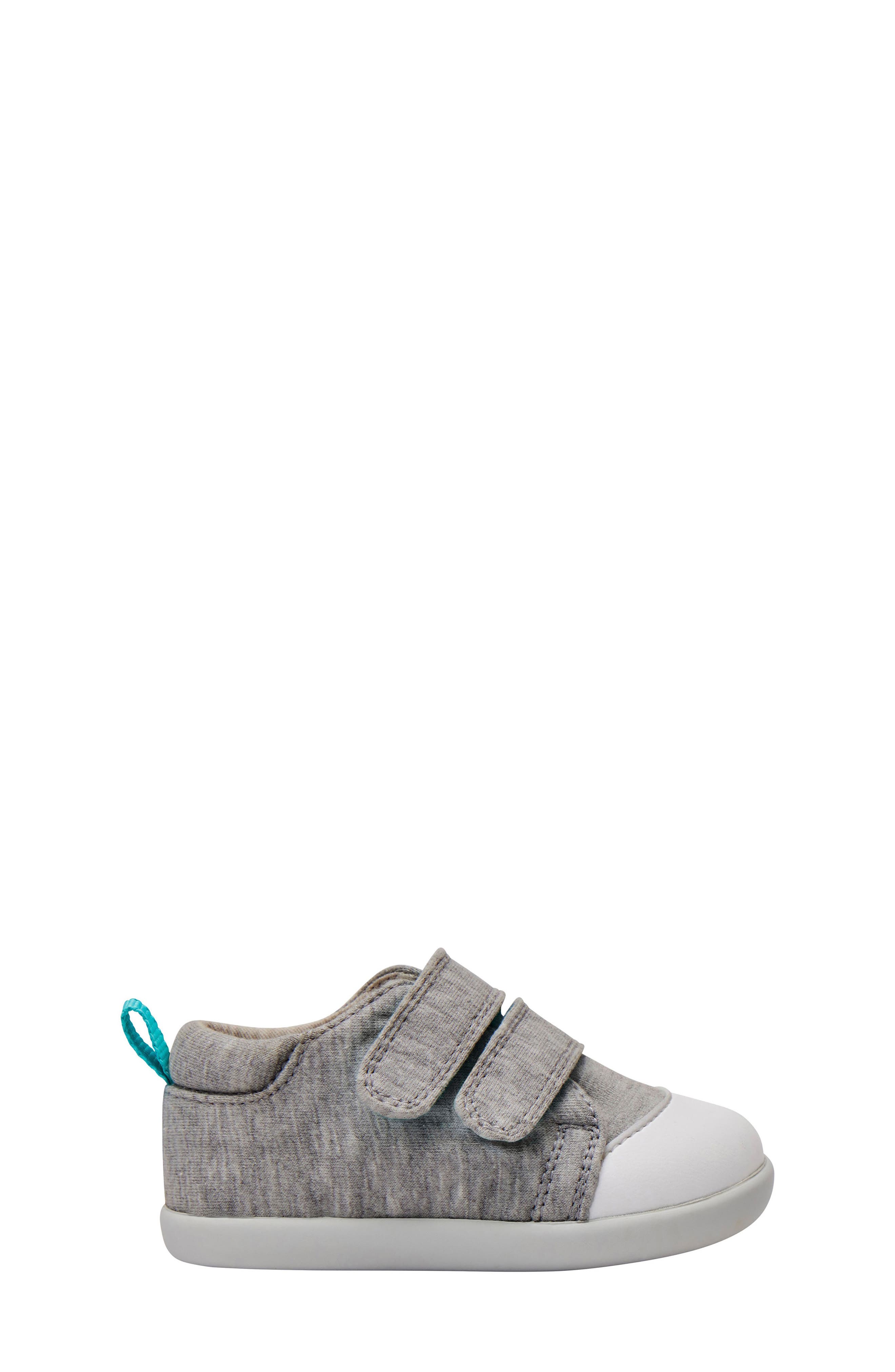 Ten Little First Walkers Sneaker, Alternate, color, Heather Gray