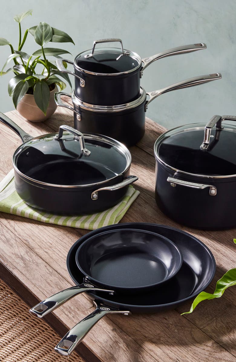 Le Creuset 10-Piece Nonstick Ceramic Cookware Set, Alternate, color, Ceramic