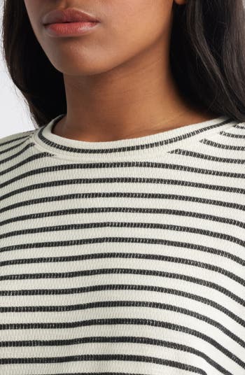 Easy Long Sleeve T-Shirt