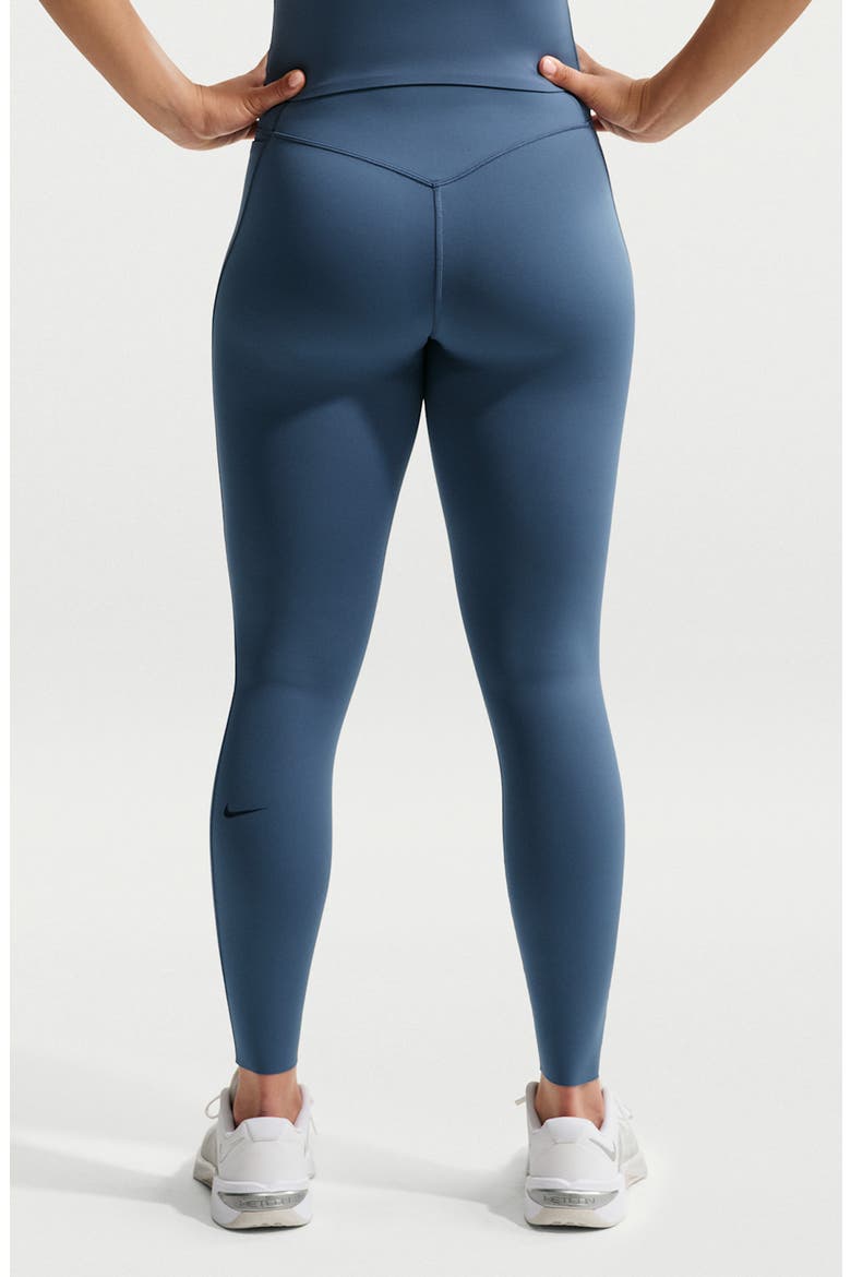 Universa Medium-Support High-Waisted Pocket 7/8 Leggings, Alternate, color, 438 438 NEW SLATE/NEW SLATE/MIDNIGHT NAVY