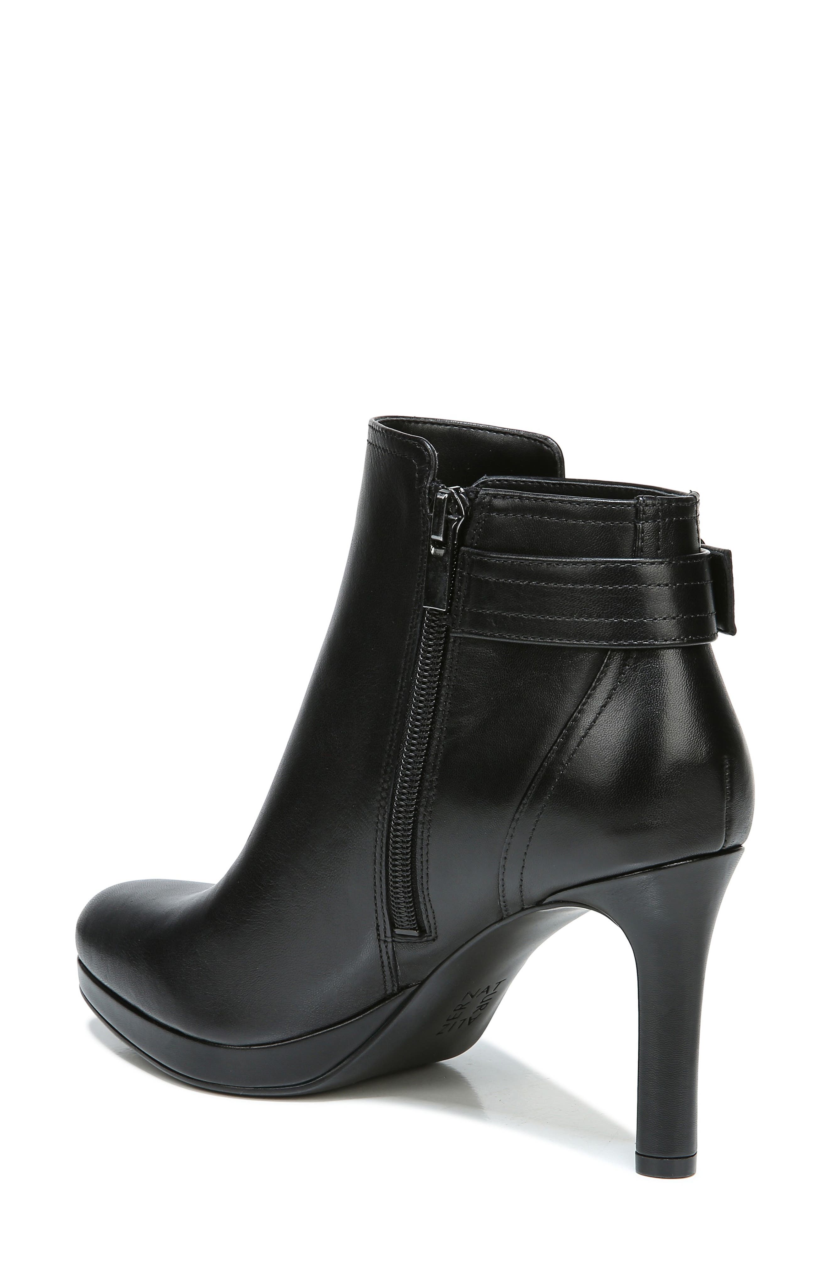 naturalizer tatum bootie