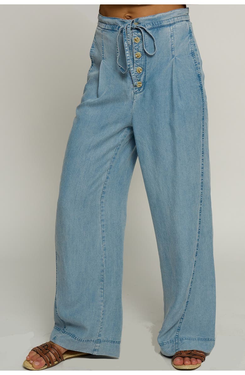 Central Park West Lightid Rise Wideeg Pants, Main, color, Blue