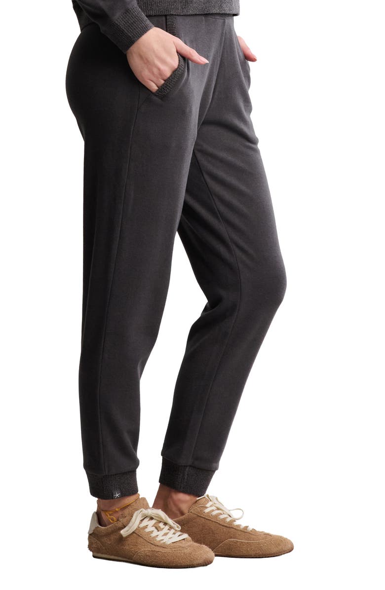 Barefoot Dreams<sup>®</sup> Brushed Fleece Joggers, Alternate, color, Carbon