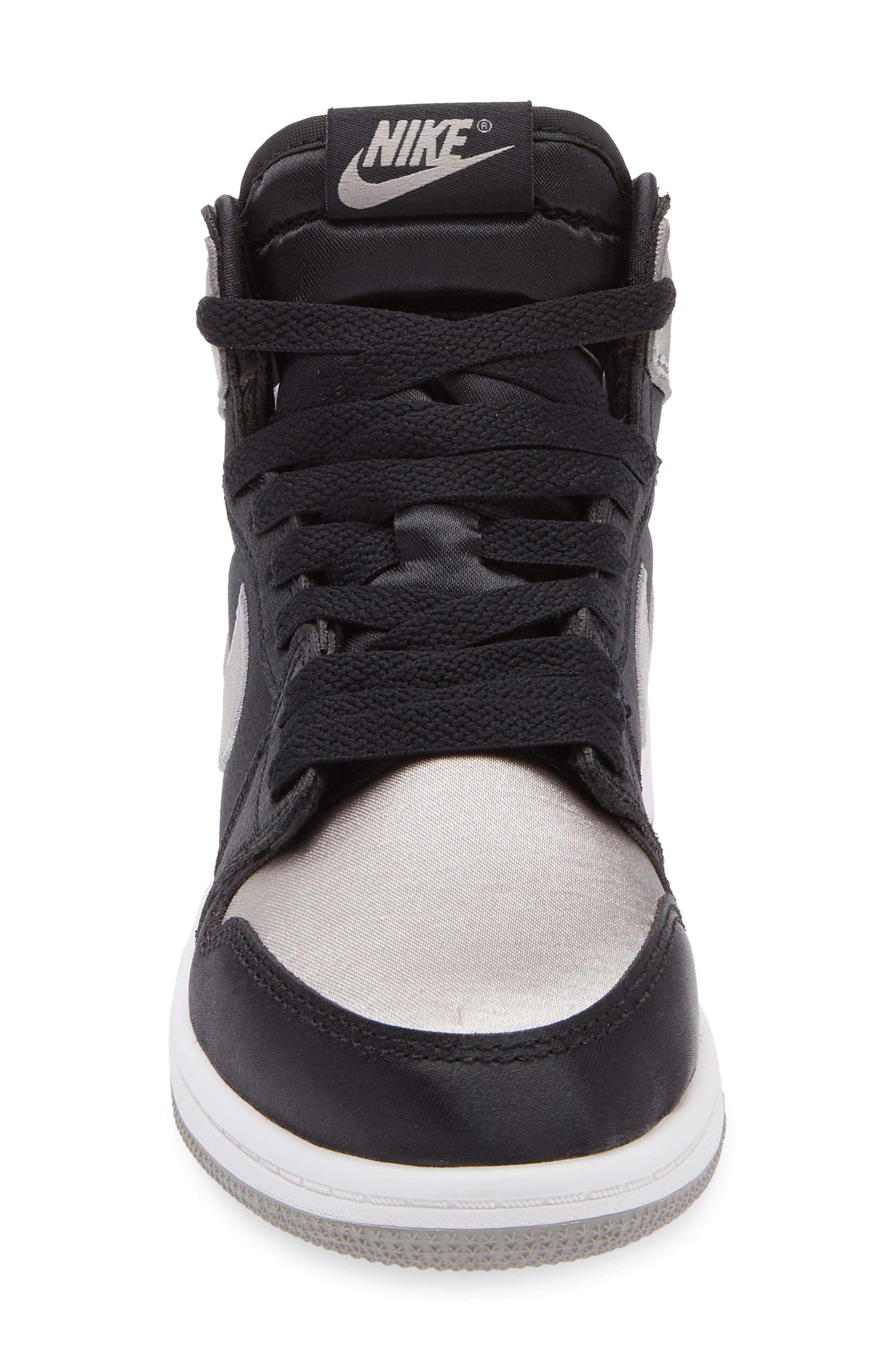 Jordan 1 Retro High Top Sneaker, Alternate, color, 