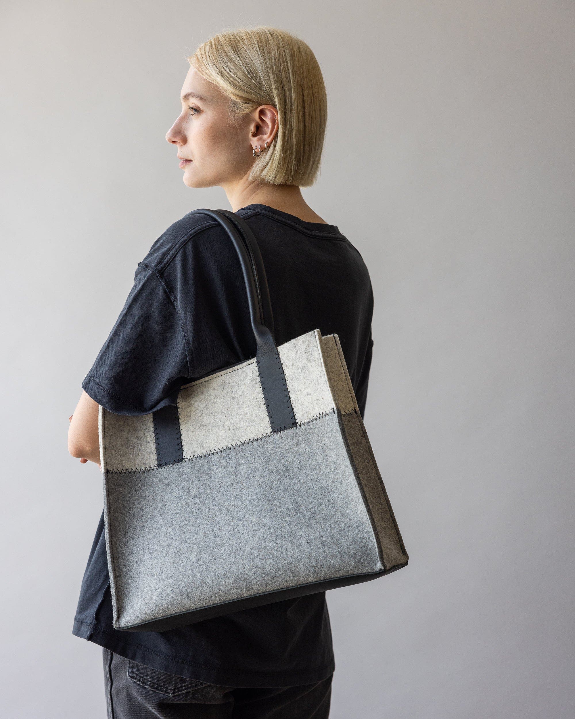 Graf Lantz Jaunt Merino Wool Midi Tote, Alternate, color, Granite  / Black