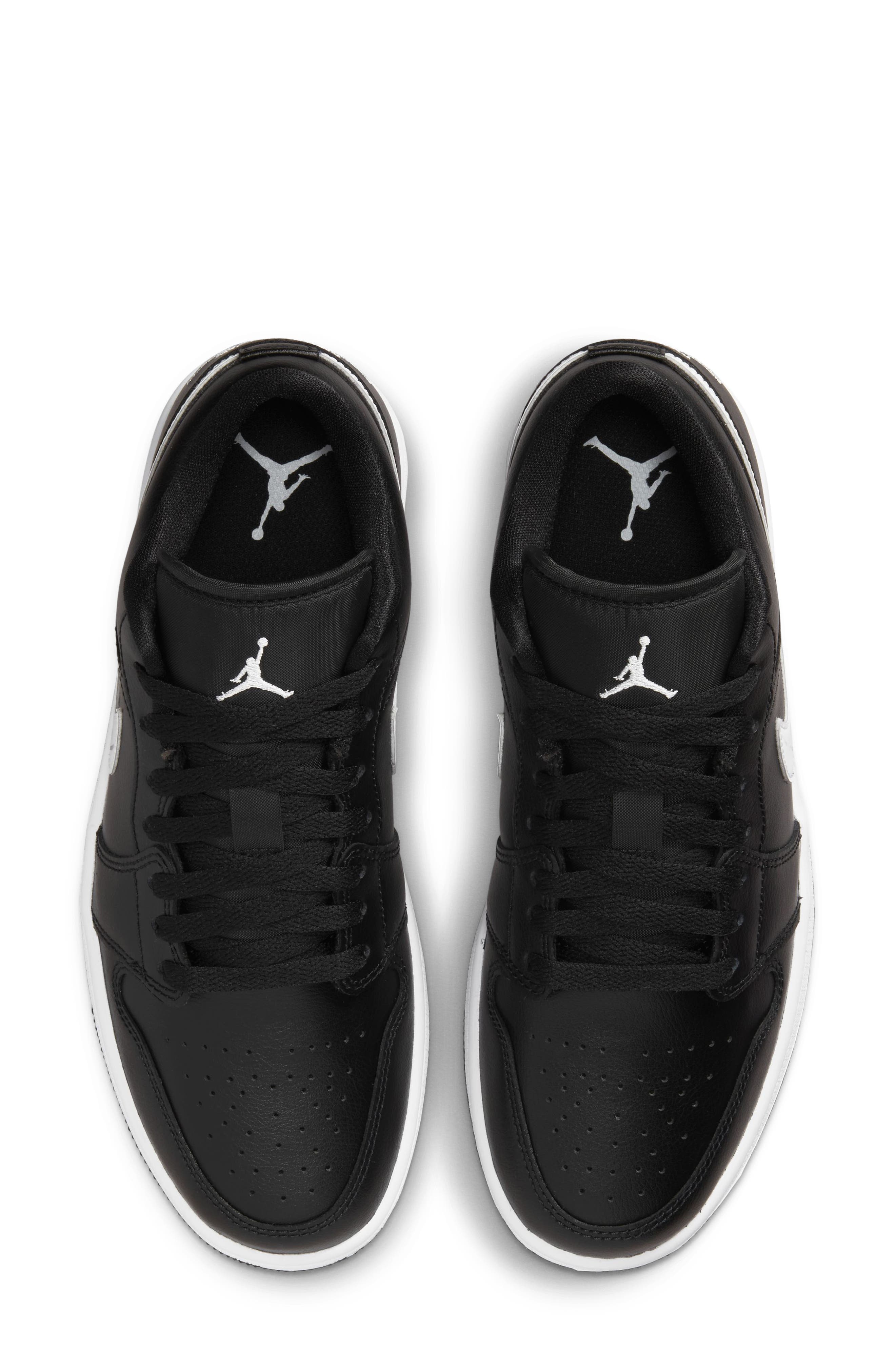 Jordan Air Jordan 1 Low Sneaker, Alternate, color, 