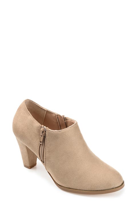 Sanzi Heeled Ankle Bootie (Women)