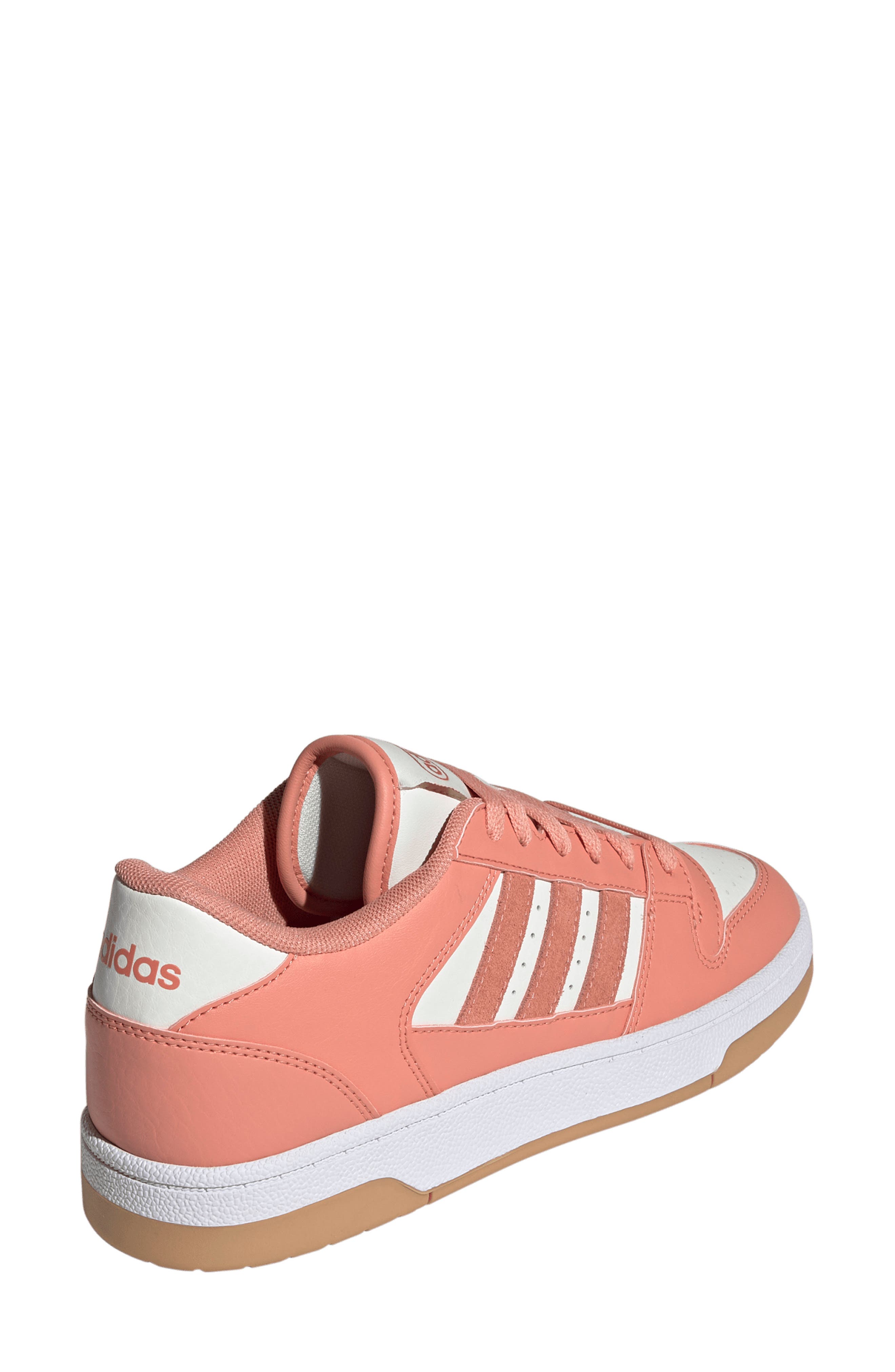 adidas Turnaround Sneaker, Alternate, color, 