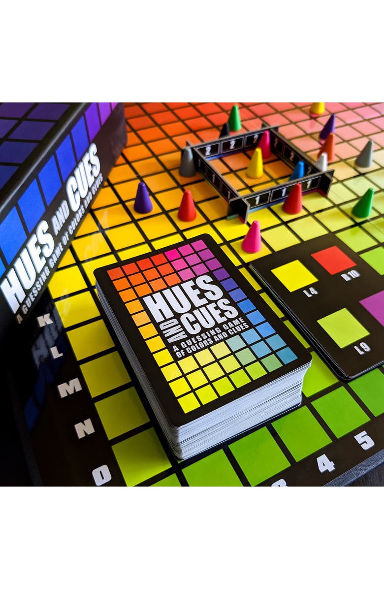 USAOPOLY Hues & Cues A Guessing Game Of Colors & Clues, Alternate, color, Multicolored