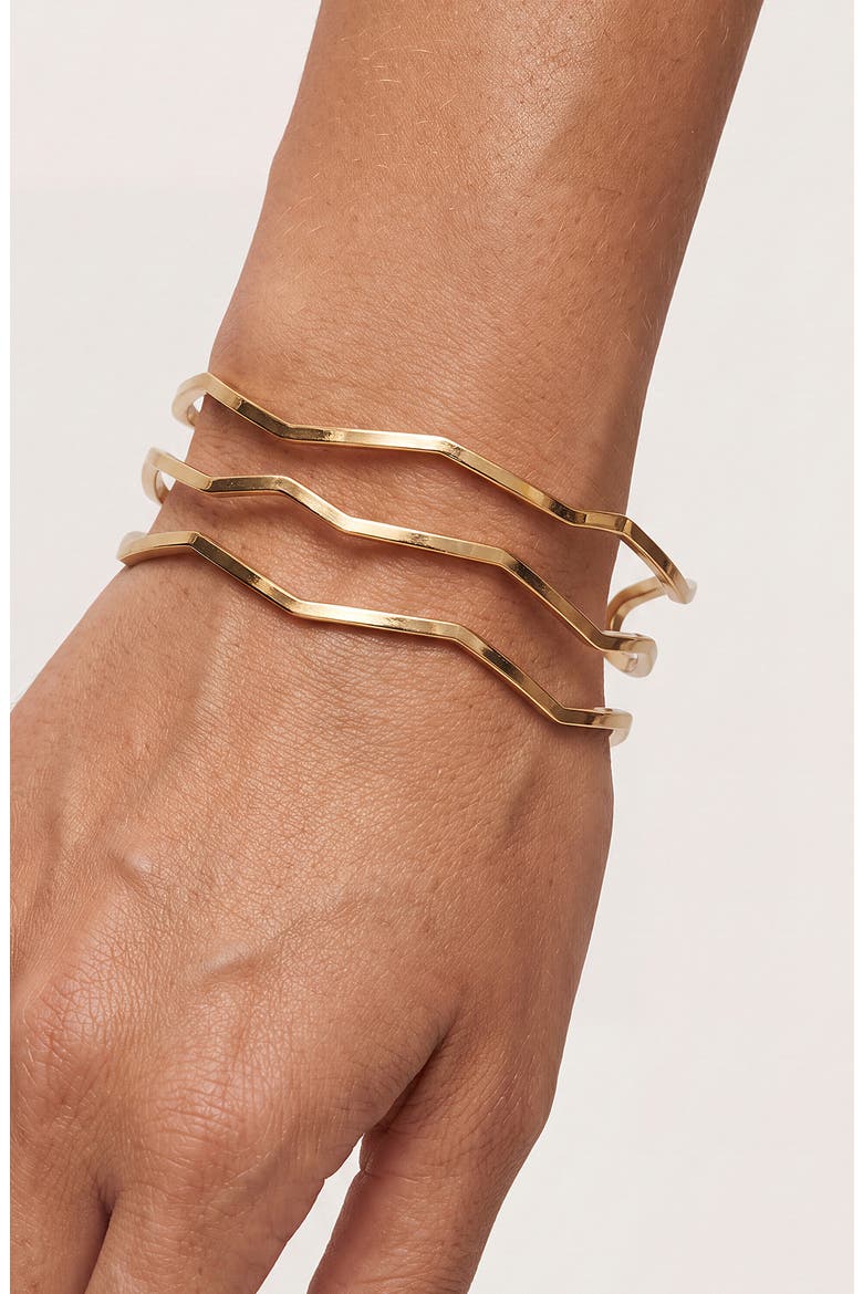 Wavy Days Set of 3 Bangles, Alternate, color, GOLD