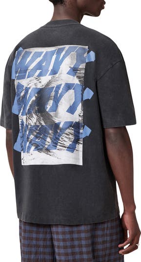 Wavy Short Sleeve Crewneck Graphic T-Shirt