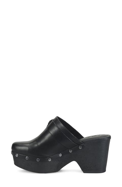Lacey Clog