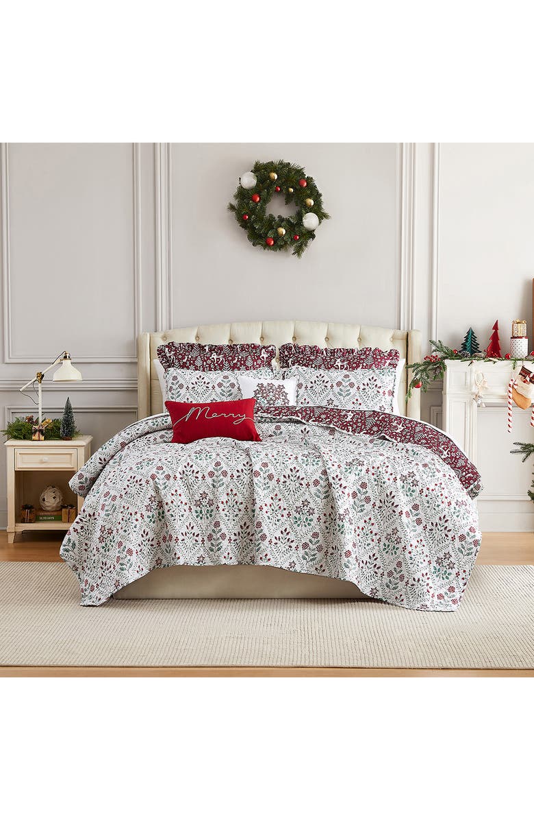 SOUTHSHORE FINE LINENS Holiday Harmony Oversize Quilt Set, Main, color, Holiday Harmony