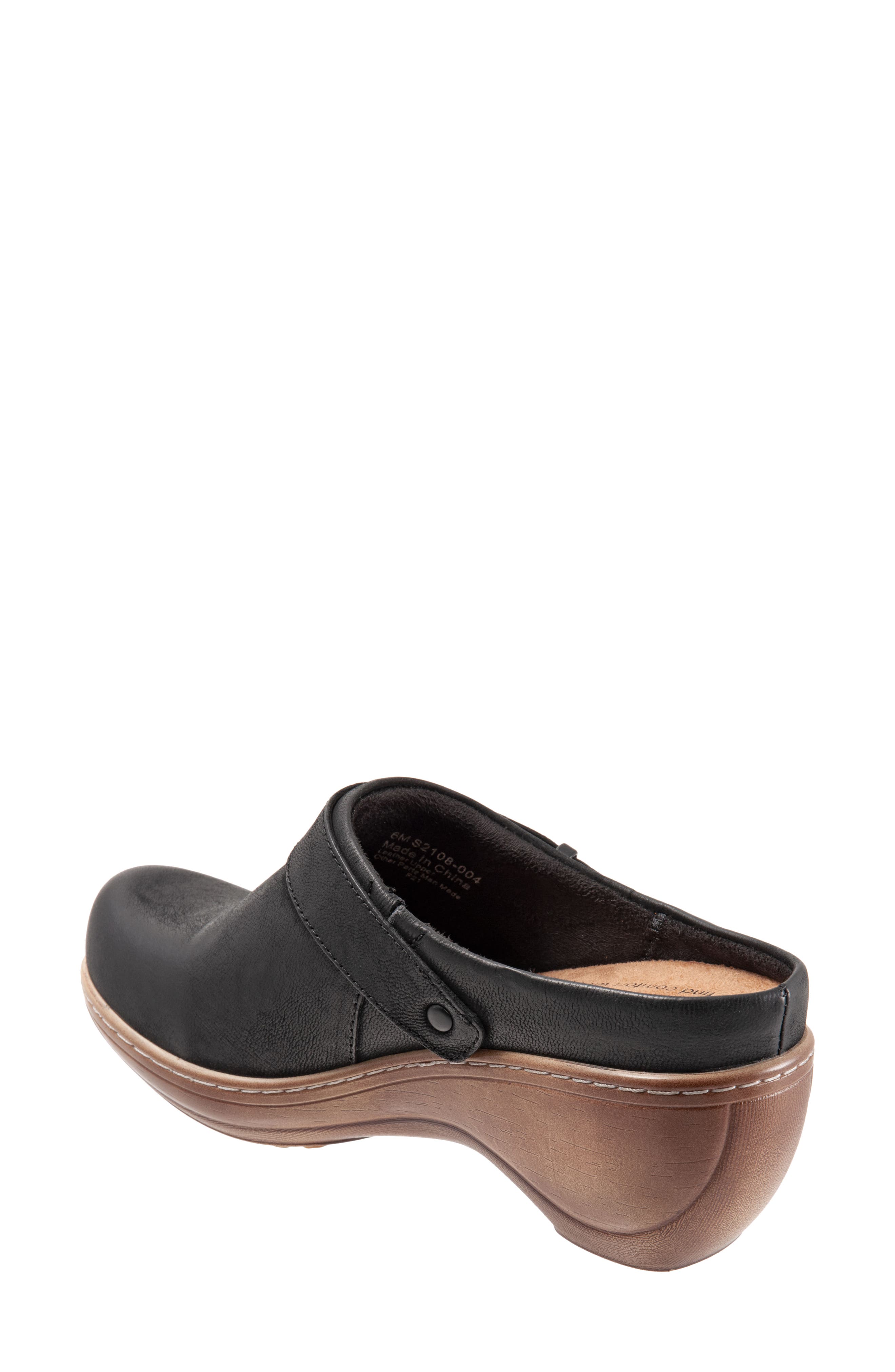 SoftWalk<sup>®</sup> Marquette Clog, Alternate, color, Black Nu