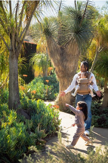 CUDL<sup>™</sup> Luxe Clik 4-In-1 Baby Carrier