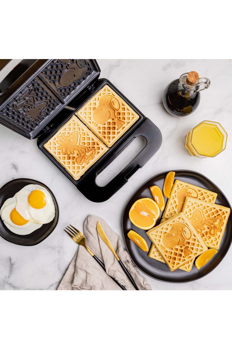 Peanuts Snoopy & Woodstock Double-Square Waffle Maker, Alternate, color, None