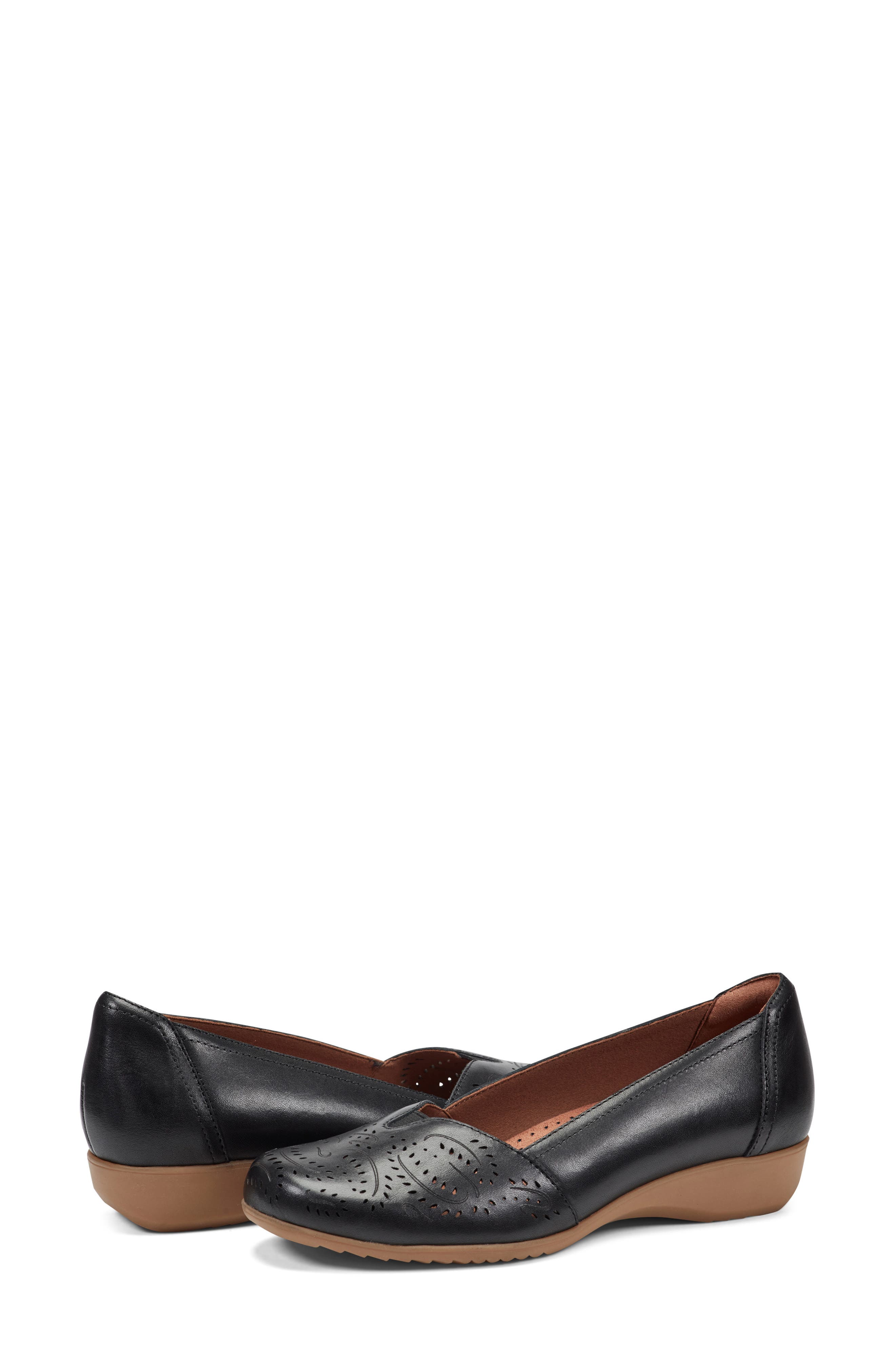 Rockport Cobb Hill Chrozie Wedge Pump, Alternate, color, Black