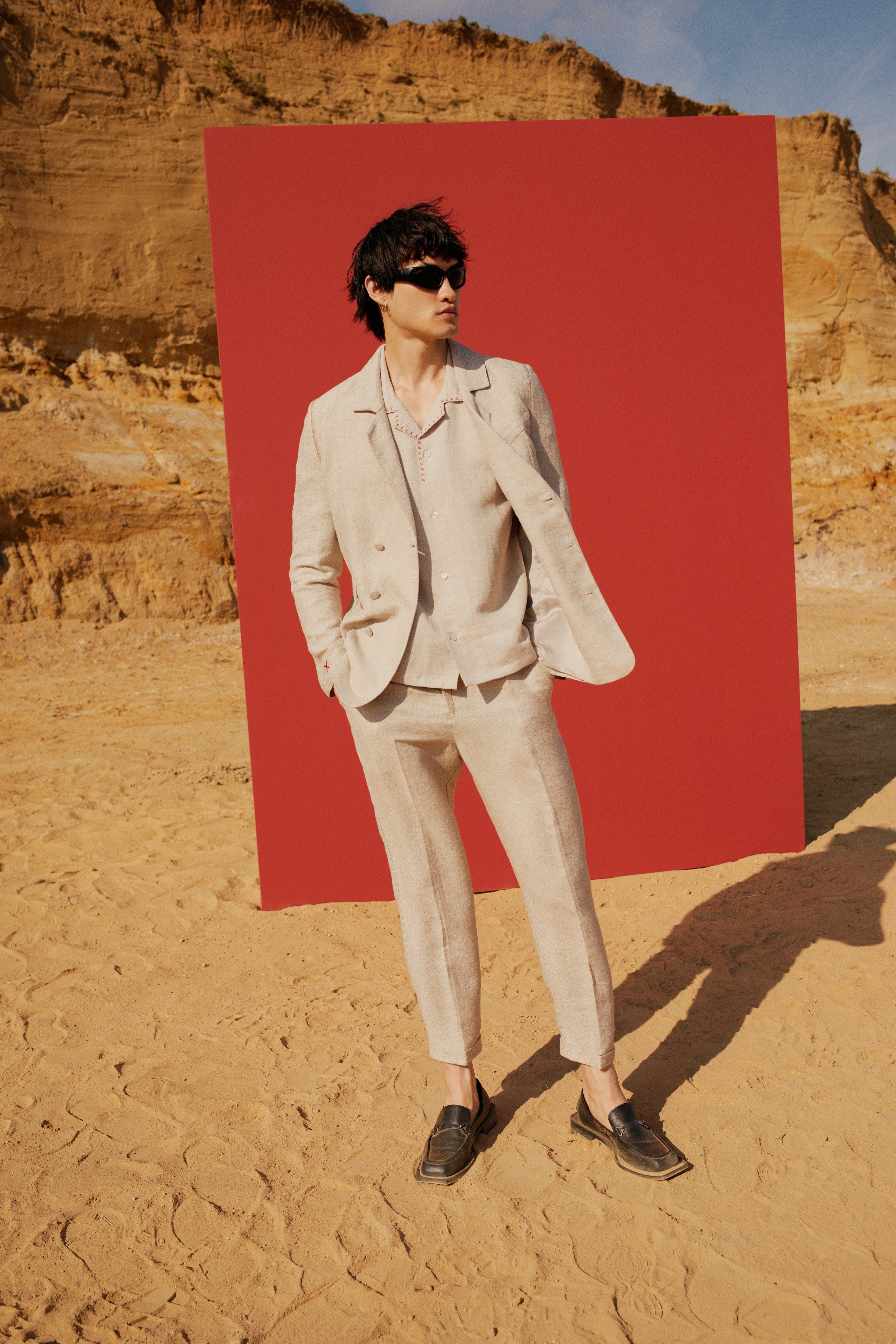 Free Heaven Linen Oversized Blazer - image 2