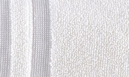 Brooks Brothers Bermuda Contrast Border Bath Towel
