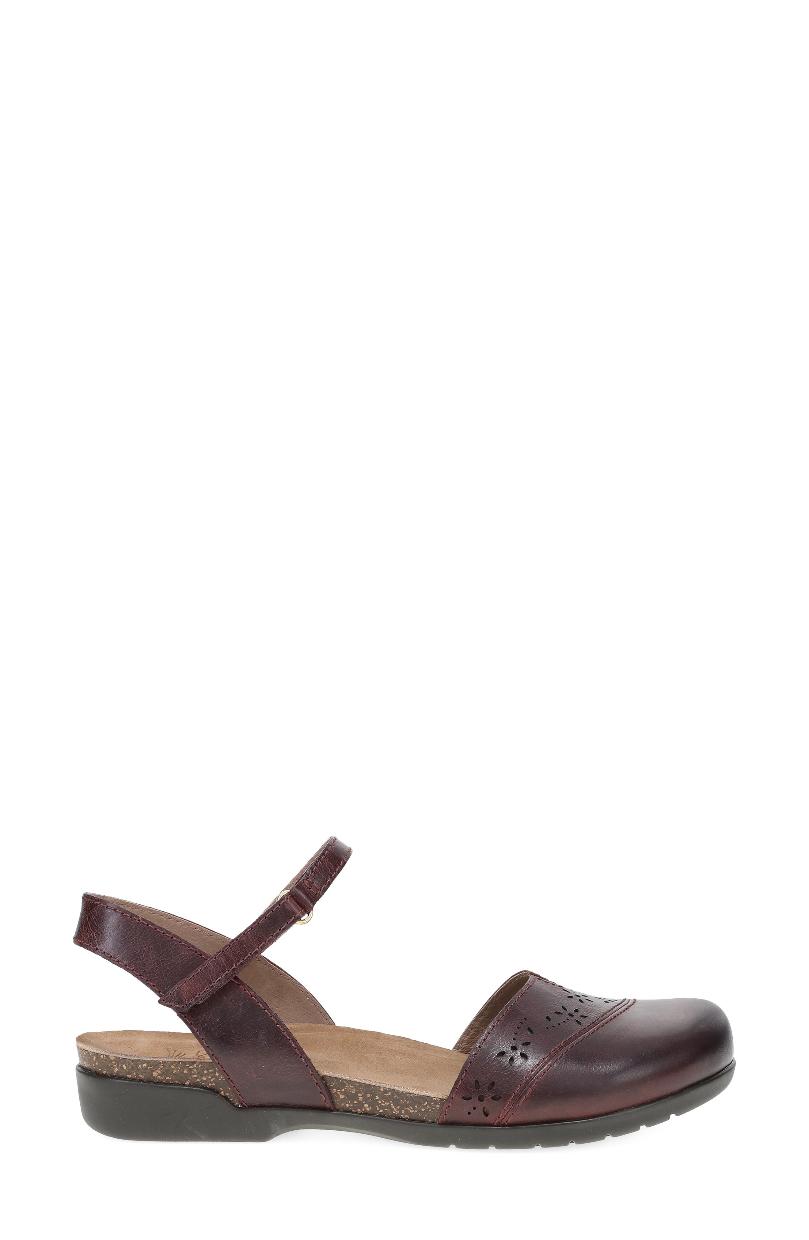 Rowan Flat, Alternate, color, WINE/ WINE