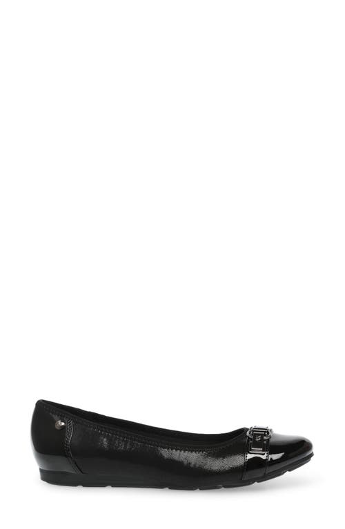 Anne Klein Akable Flat In Black