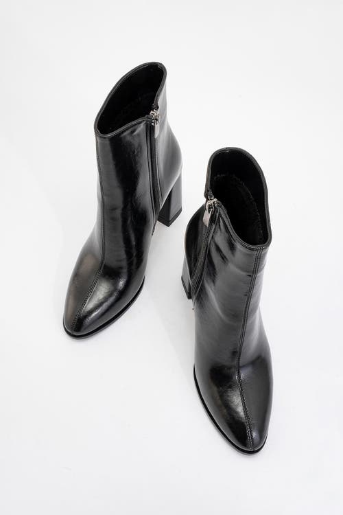 Prologue Shoes Jewel High Heel Boot In Black