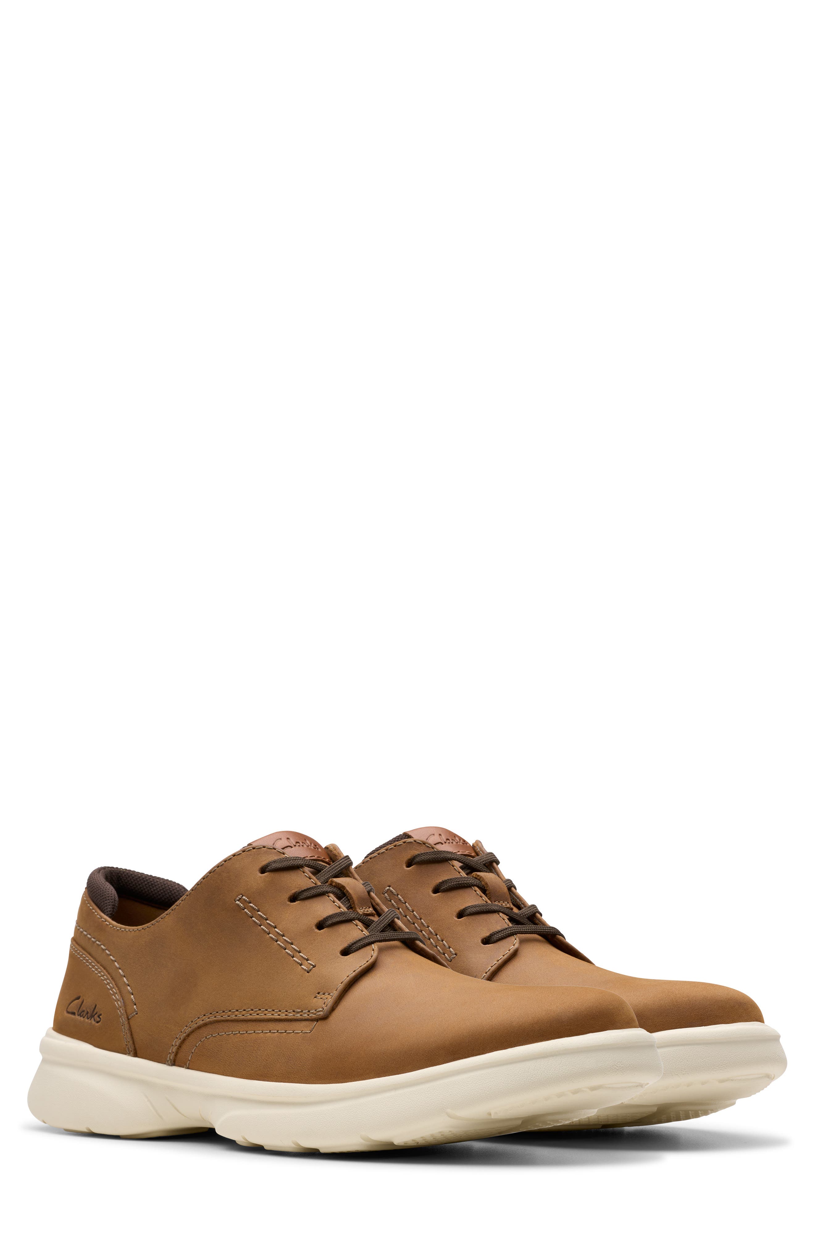 Clarks<sup>®</sup> Bradley Plain Toe Shoe, Alternate, color, Light Brown Leather