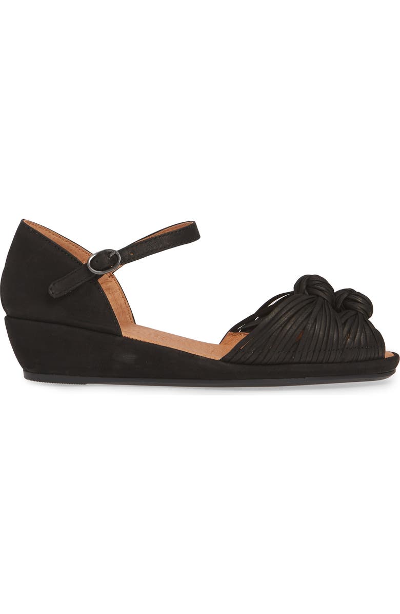 Gentle Souls Signature Lily Knot Sandal, Alternate, color,