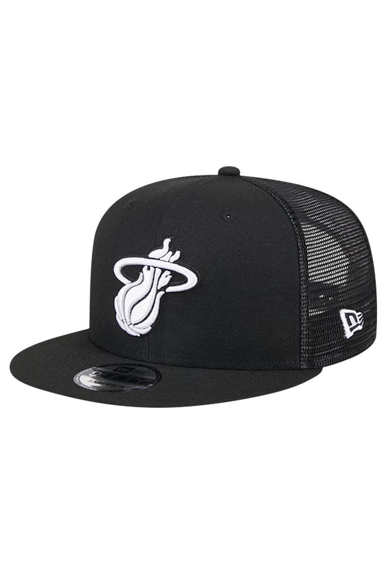 Men's New Era Black Miami Heat Evergreen 9FIFTY Trucker Snapback Hat, Main, color, Black