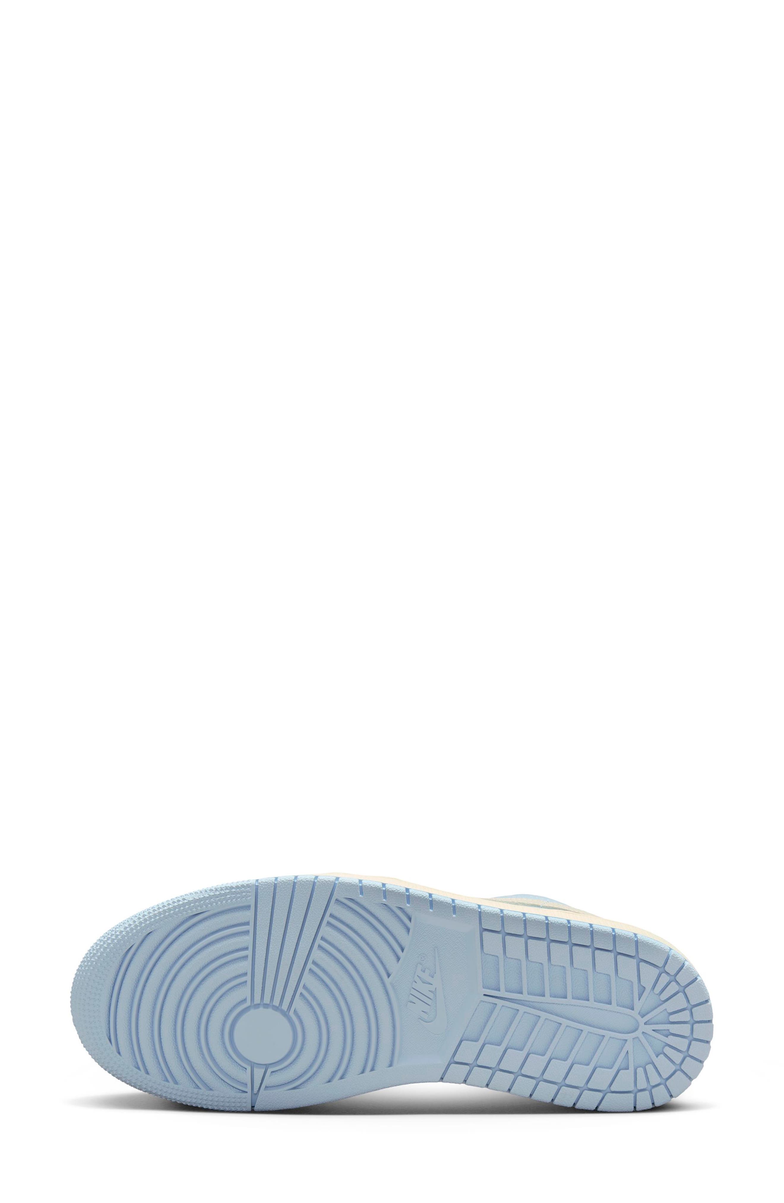 Air Jordan 1 Low SE Basketball Sneaker, Alternate, color, HYDROGEN BLUE/ SAIL