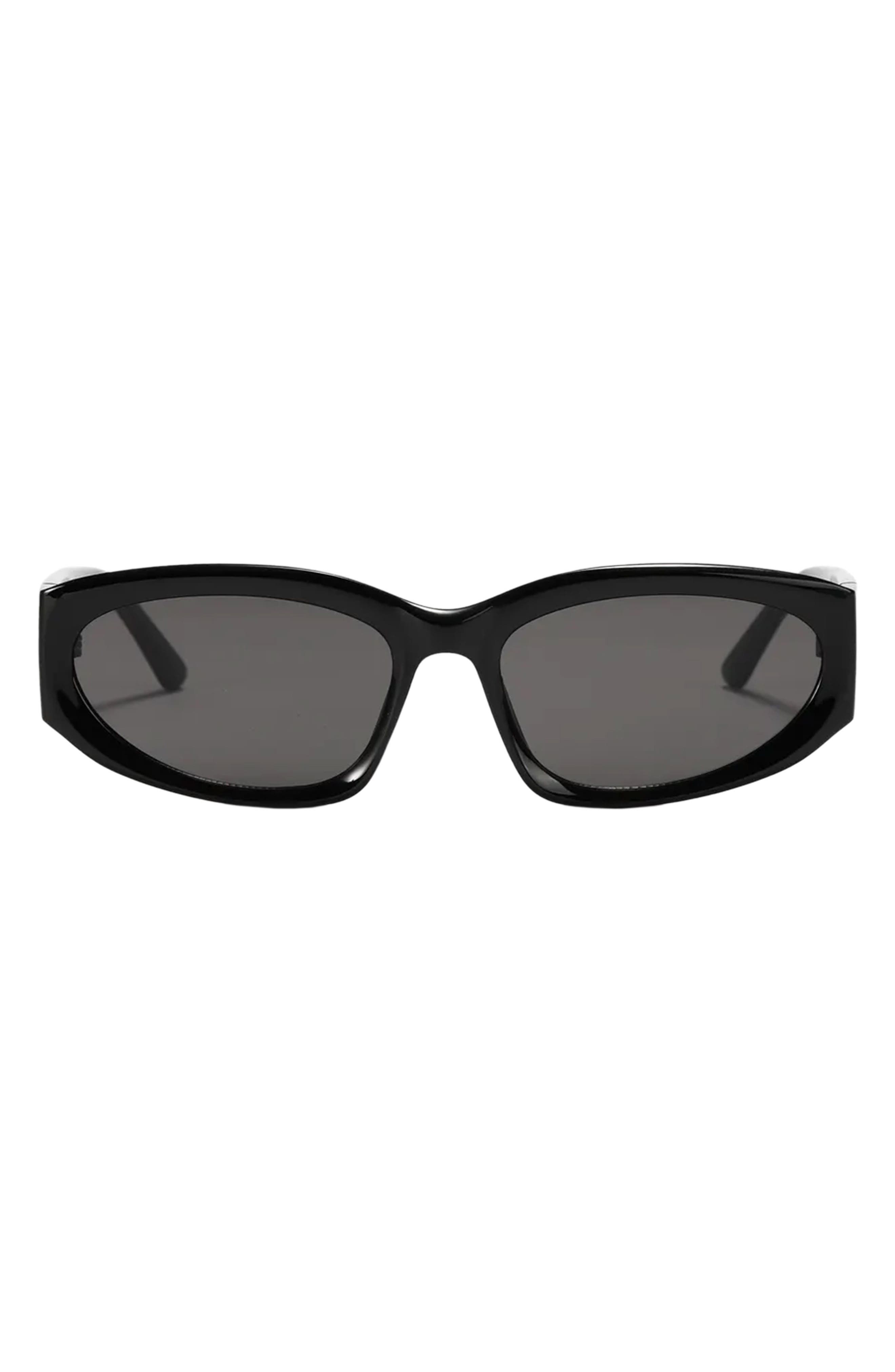 Fifth & Ninth Shea 59mm Polarized Gradient Oval Sunglasses in Black/Black 