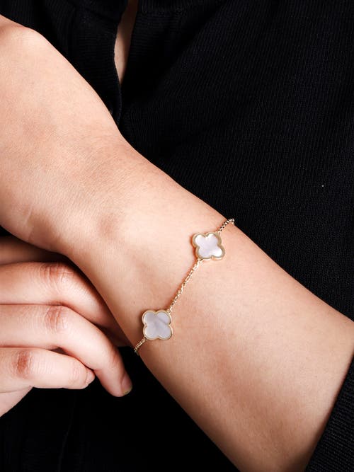 Devata Mother Of Pearl Clover Bracelets In Gold