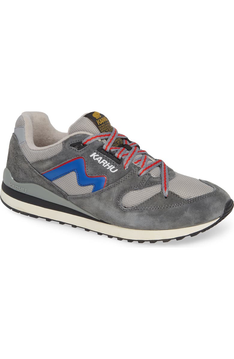 Karhu Gender Inclusive Synchron Classic Sneaker, Main, color,