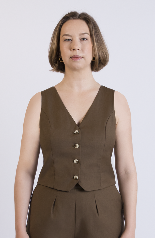 Aam The Label The Wool Vest In Brown