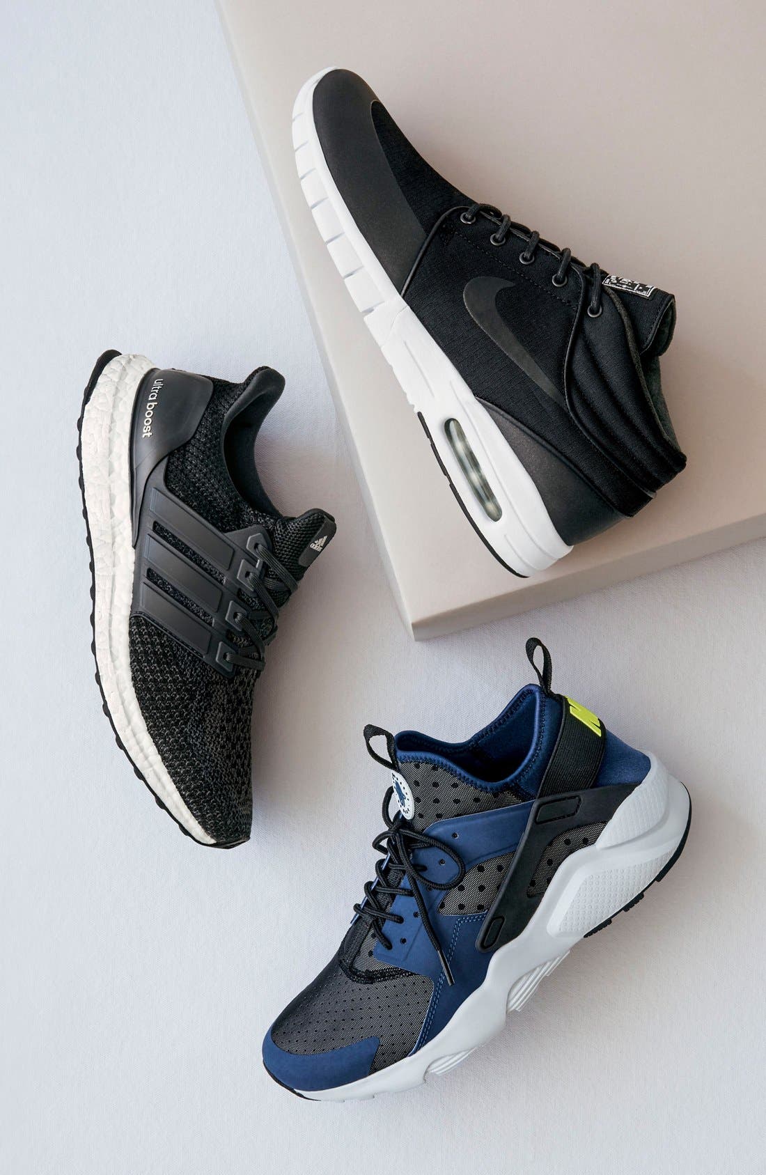 UltraBoost Running Shoe, Alternate, color, BASE GREEN/ WHITE
