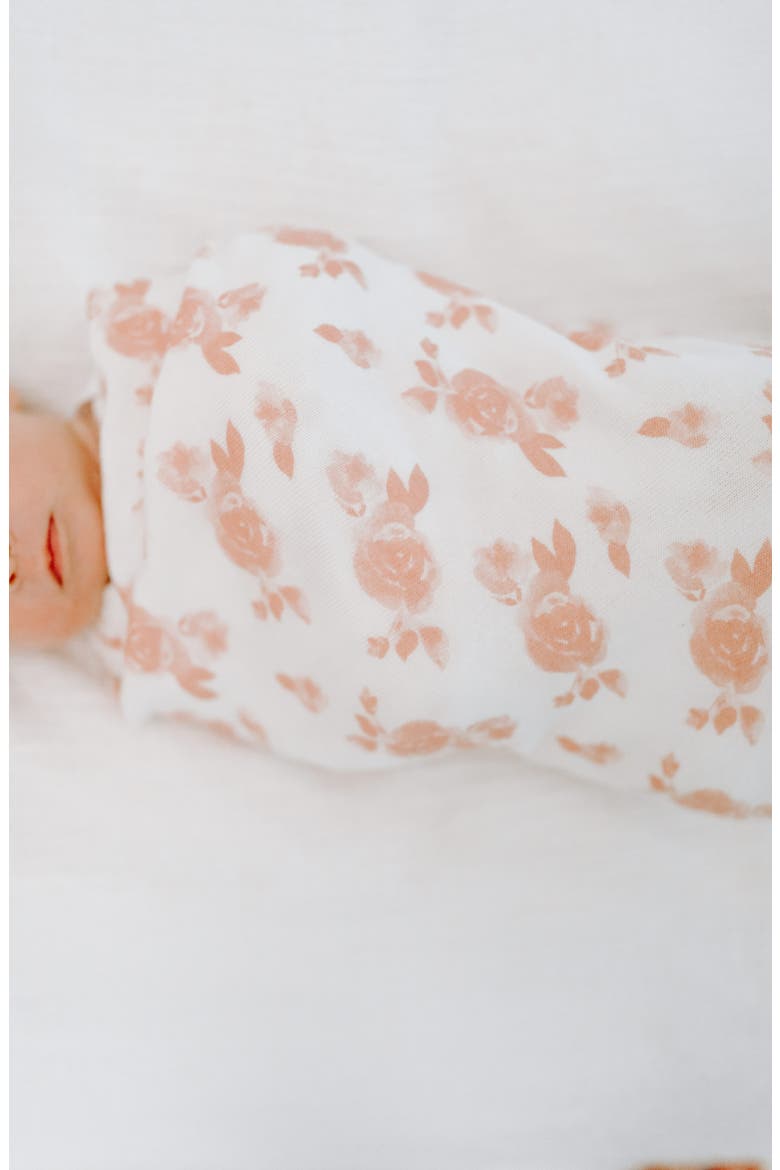 Snuggle Knit Newborn Gift Set, Alternate, color, ROSETTES
